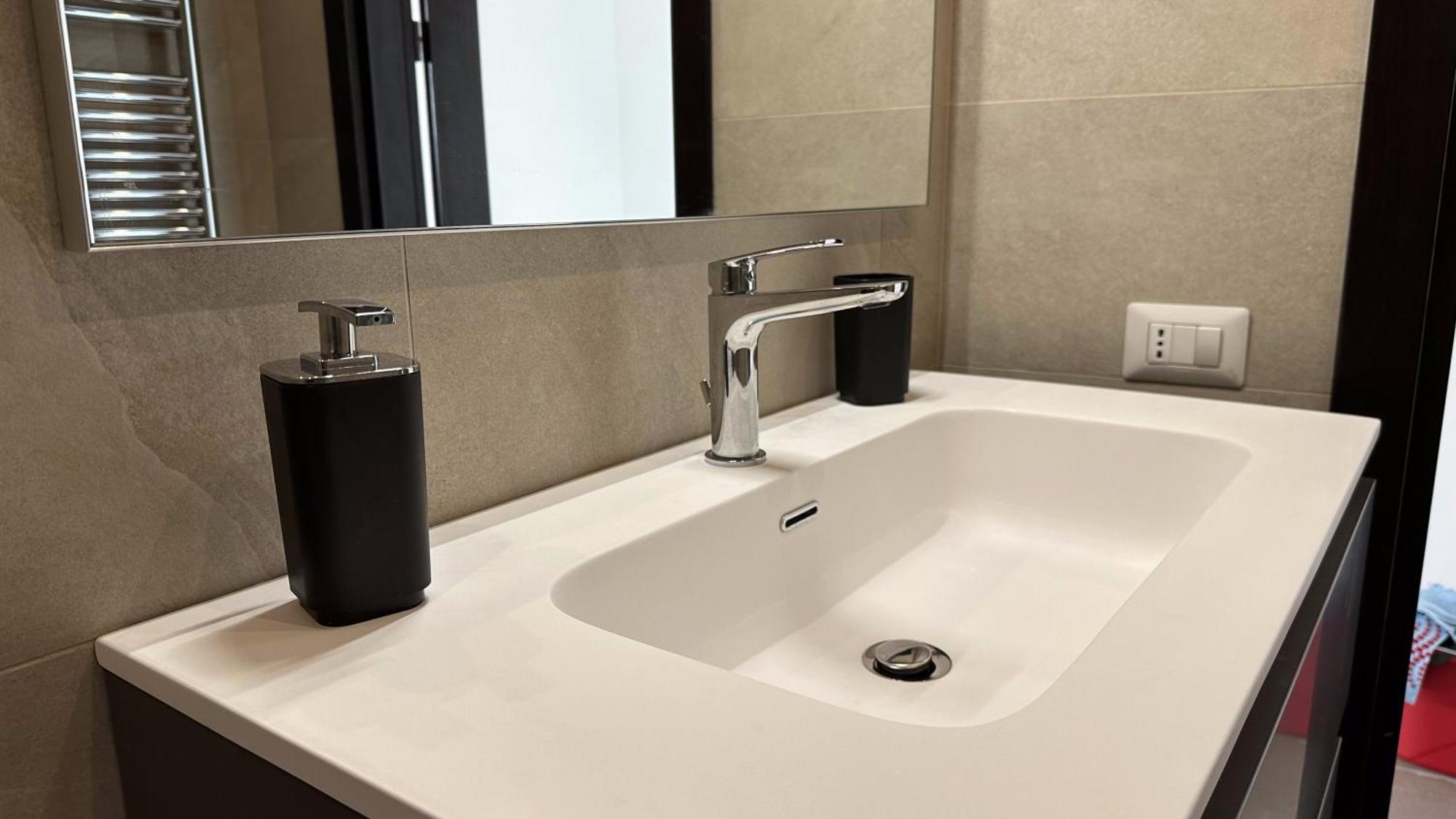 Caseospitali - Casa Navigli Watt, Vicino Al Naviglio, Originale E Luminoso Bilocale Per 4 Con Tutti I Comfort Milánó Kültér fotó